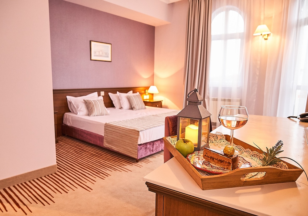 

Roma - Sofia - Hotel Lion Sofia