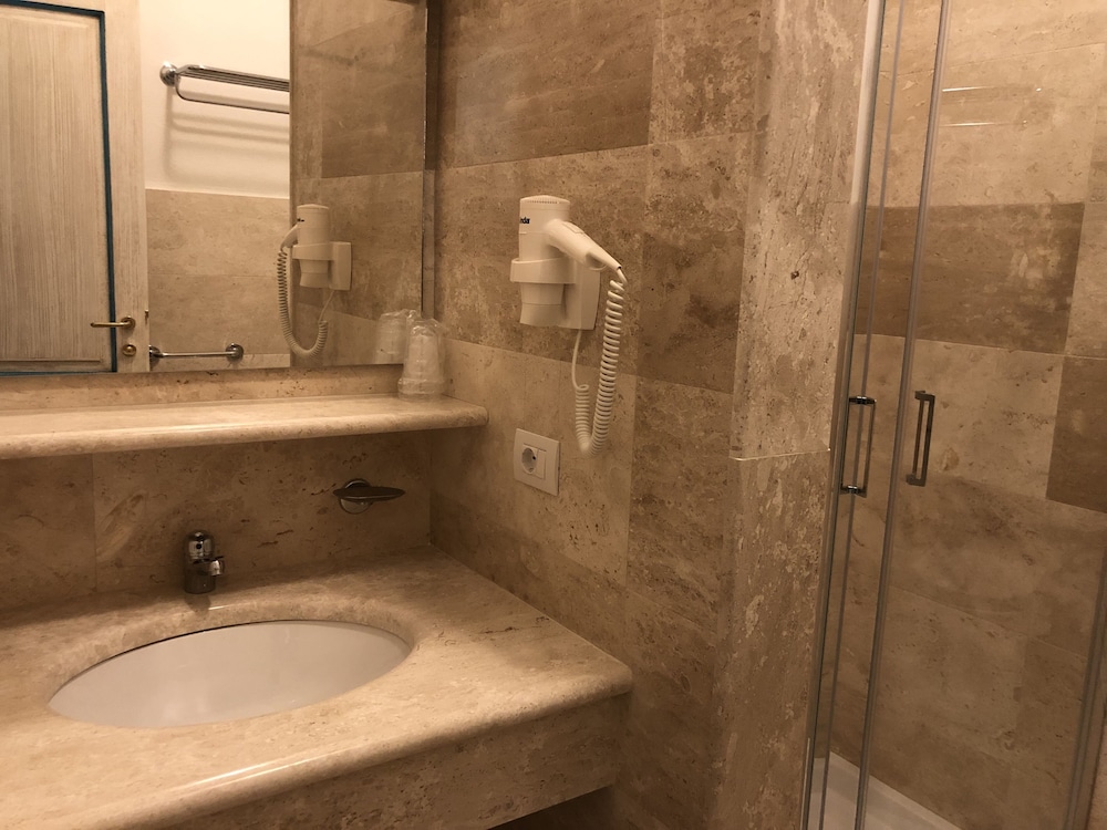 

Trieste - Fertilia - Hotel Riviera
