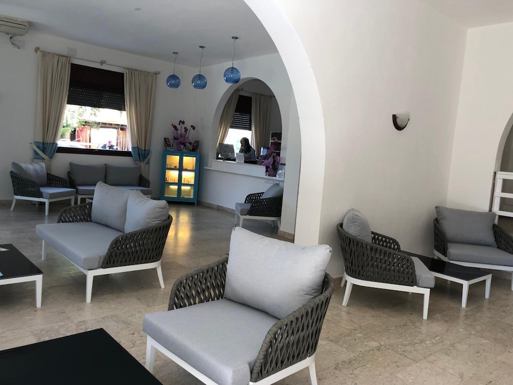 

Milano - Sardegna, Mare Italia - Hotel Riviera