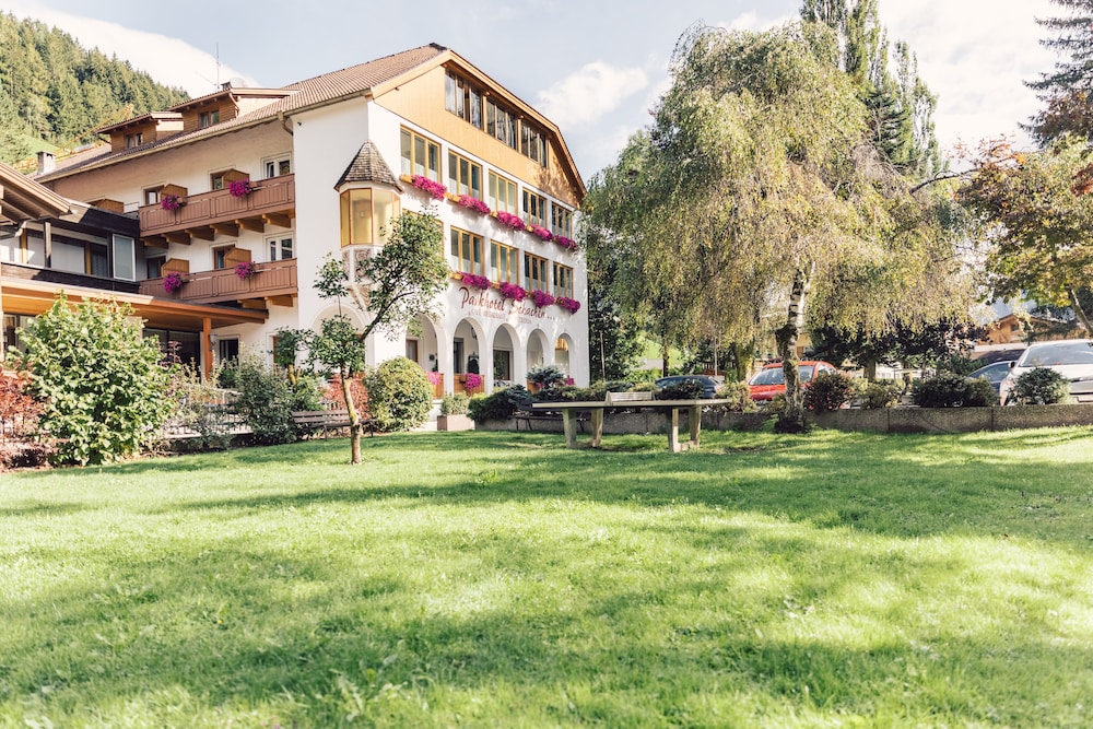 

Milano - Val Pusteria, Montagna Italia - Parkhotel Schachen