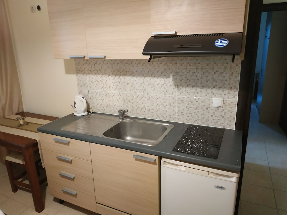 

Bologna - Kolimbari - Villa Gereoudis Apartments with Sea View & Pool