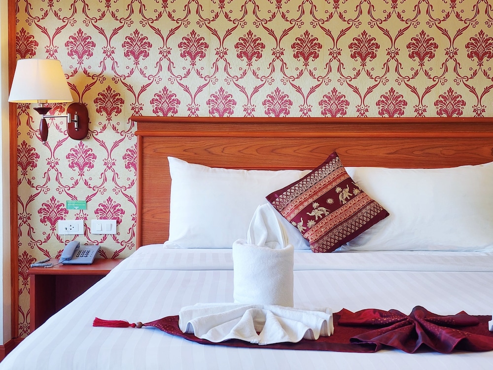 

Roma - Kata Beach - Phaithong Sotel Resort