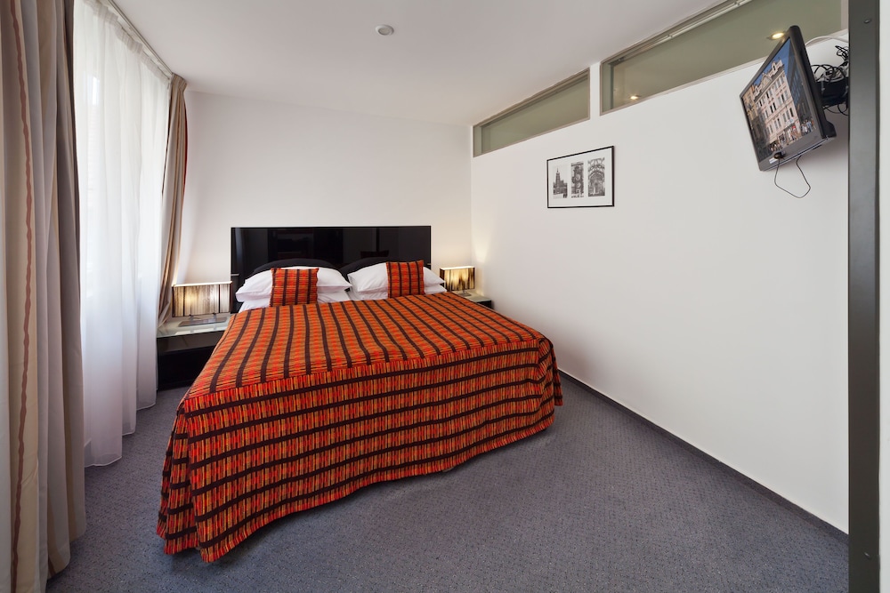 

Roma - Praga - Prague Inn