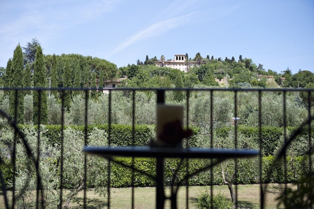 

Cagliari - Pistoia - Hotel Villa Cappugi