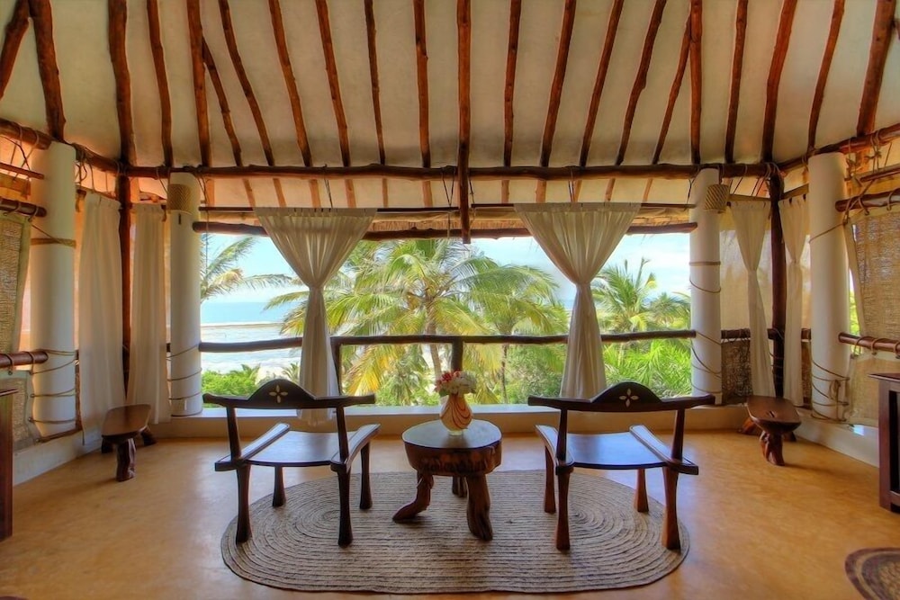 

Verona - Ukunda - Swahili House