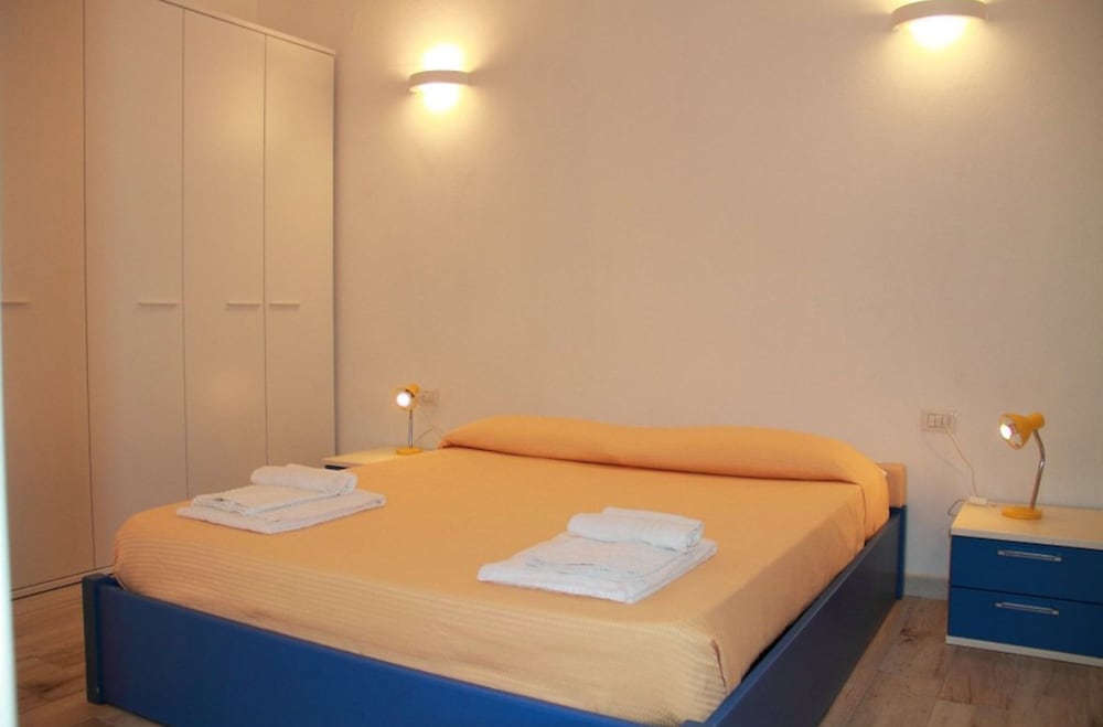 

Milano - Monte Nai - Piscina Rei