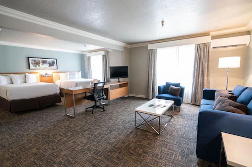 

Napoli - Las Vegas (NV) - Alexis Park All Suite Resort