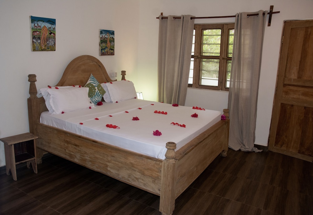 

Napoli - Kiwengwa - Bahati Villa