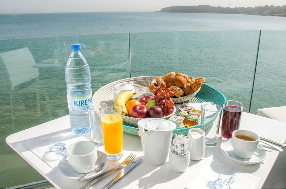 

Milano - Gorée - Hotel Lagon 2
