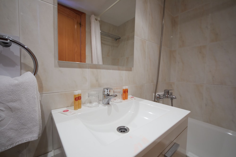 

Catania - Palma di Maiorca - Hotel JS Paradise Sport - Adults Only