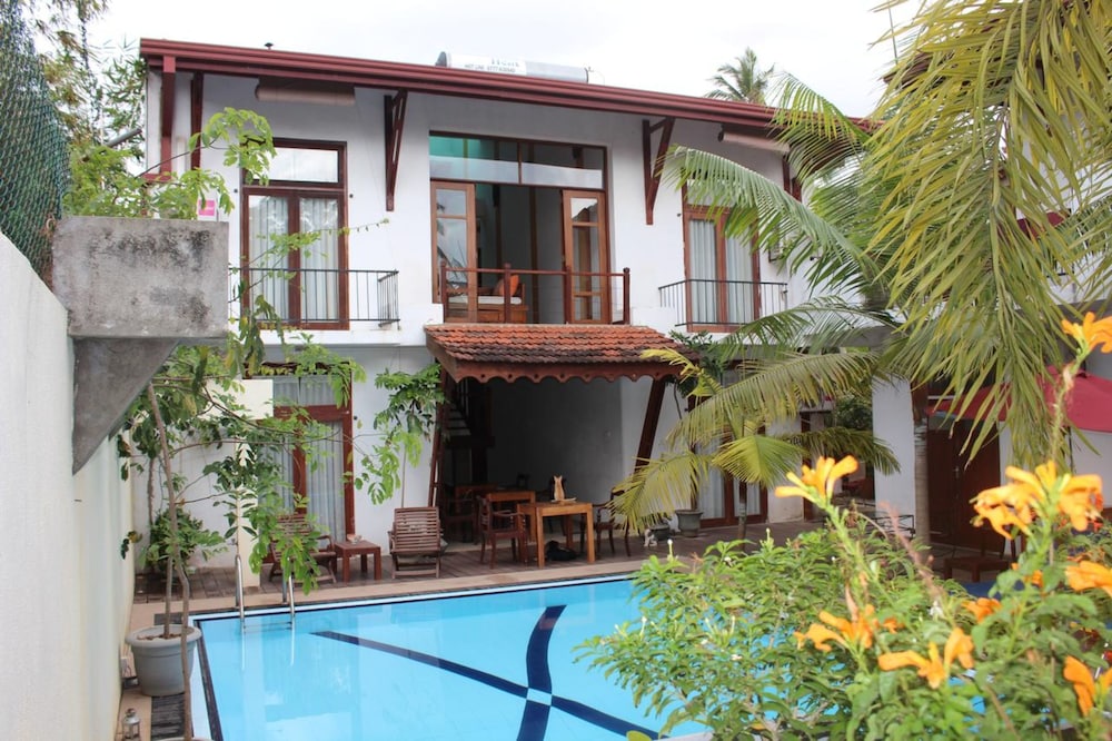 

Bologna - Negombo - Hotel Villa kapuru