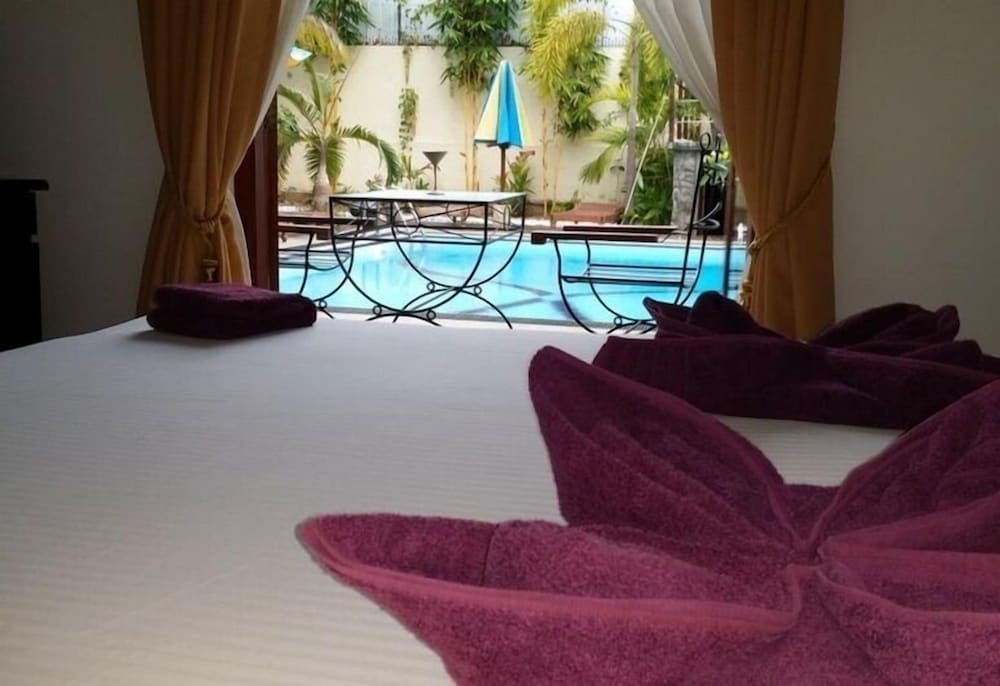 

Milano - Waikkal - Hotel Villa kapuru