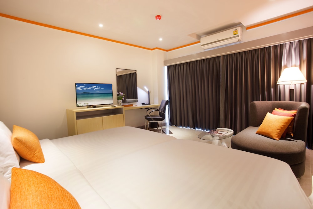 

Bologna - Bang Tao Beach - Chabana Kamala Hotel