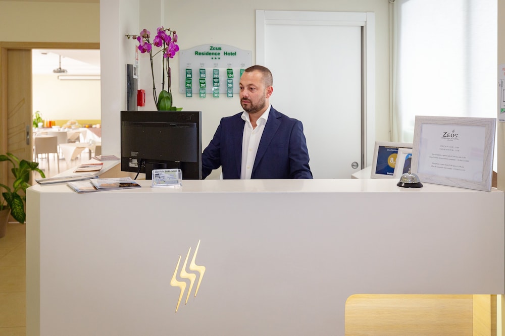 

Bologna - Acireale - Zeus Hotel - Aparthotel - Meeting & Congress
