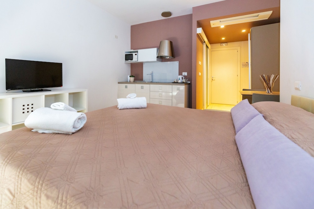 

Torino - Acireale - Zeus Hotel - Aparthotel - Meeting & Congress