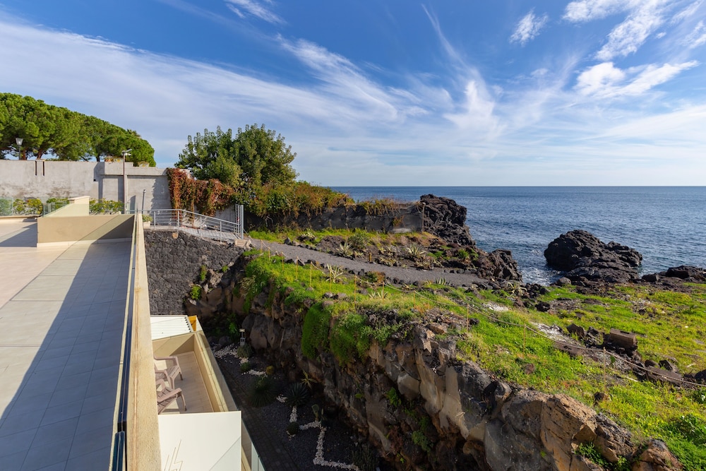 

Napoli - Acireale - Zeus Hotel - Aparthotel - Meeting & Congress
