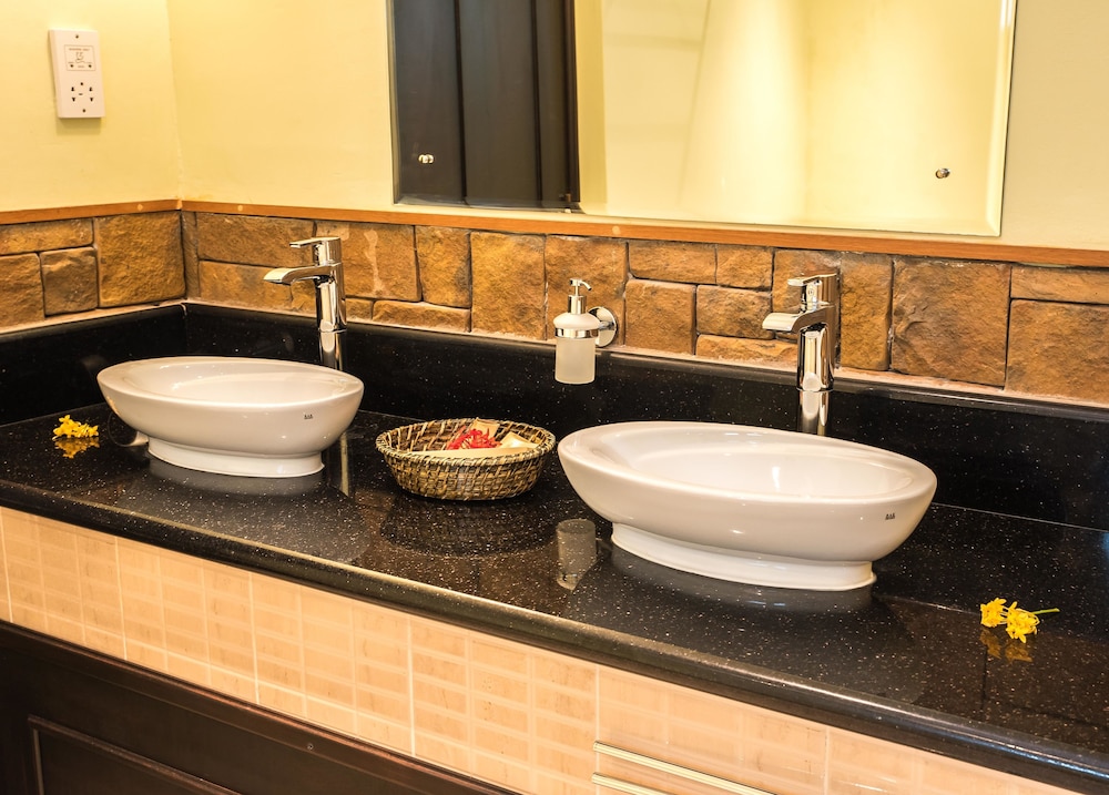 

Torino - Grand Anse, Isola di Praslin - Oasis Hotel Restaurant & Spa