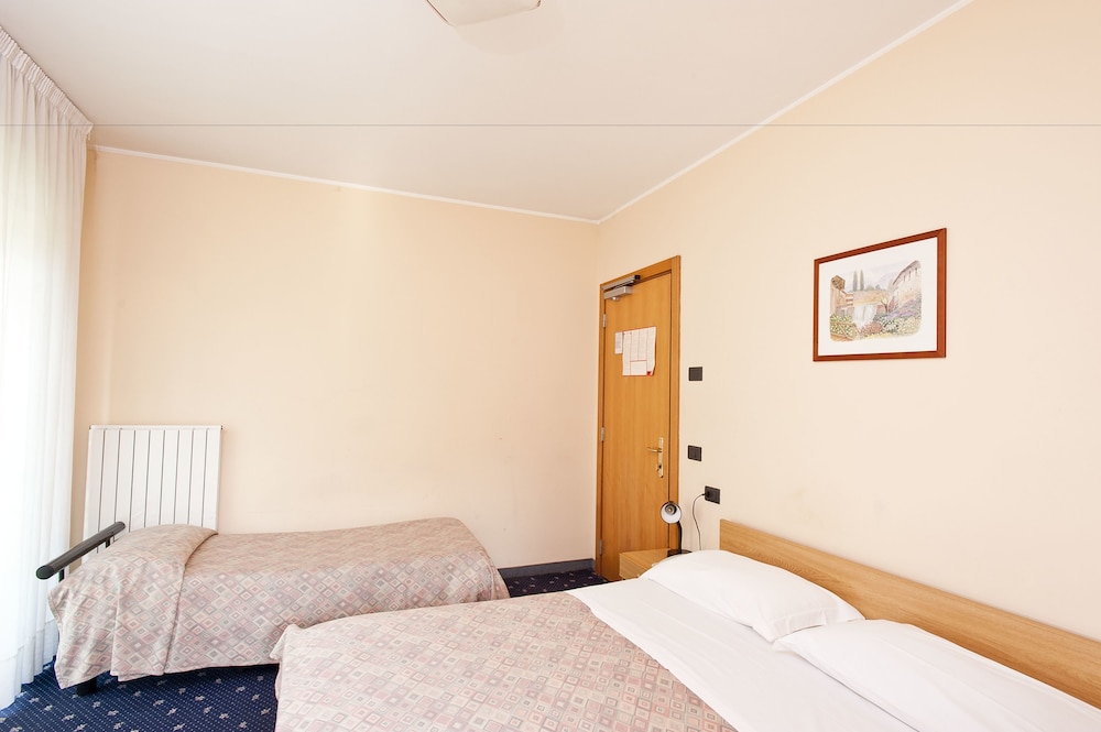 

Bari - Trentino, Italia - Hotel Rubino