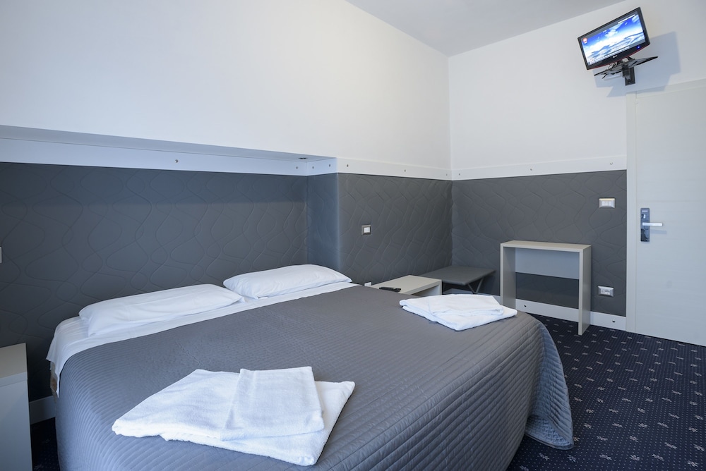 

Milano - Arco - Hotel Rubino