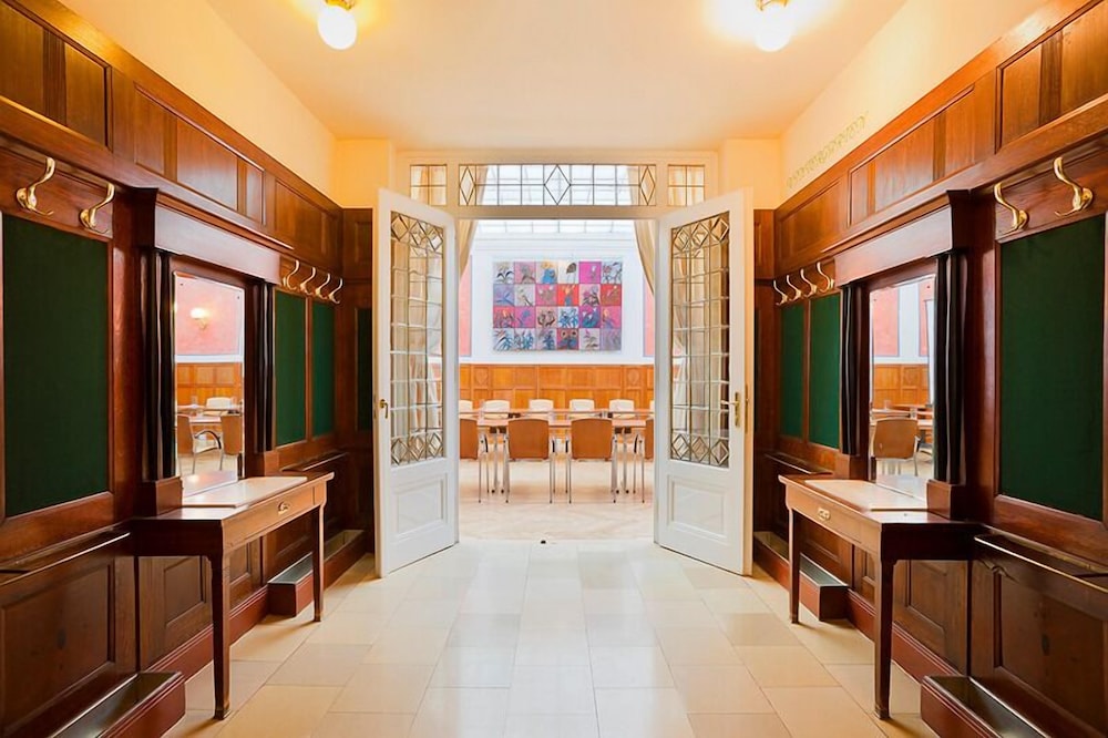 

Napoli - Baden bei Wien - Hotel Herzoghof