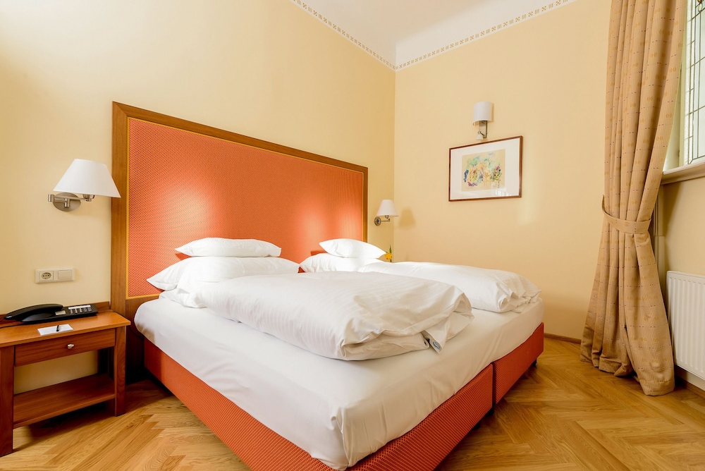

Roma - Baden bei Wien - Hotel Herzoghof
