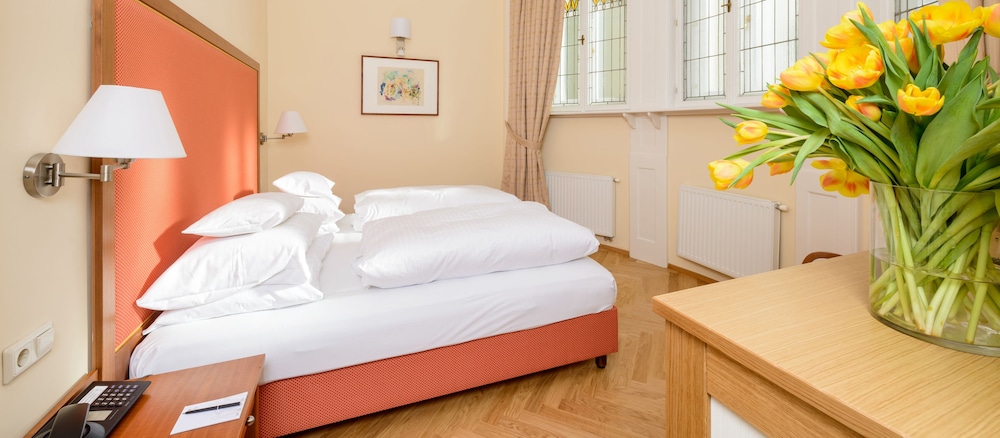 

Milano - Bad Vöslau - Hotel Herzoghof