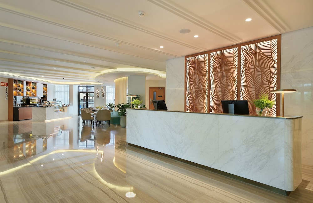 

Pisa - Dubai - Arabian Park Dubai, an Edge by Rotana Hotel