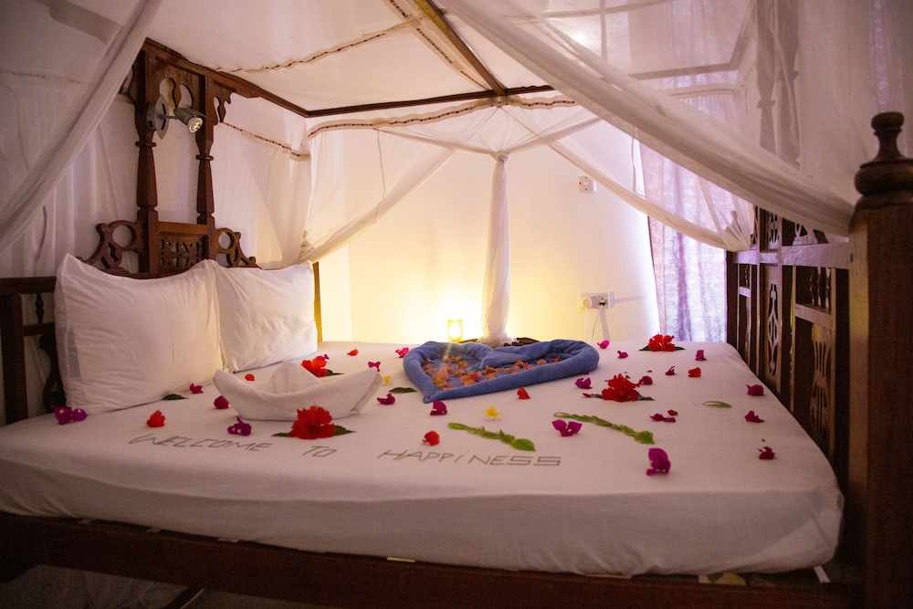 

Roma - Pongwe, Zanzibar - Moonshine Uroa Boutique Hotel