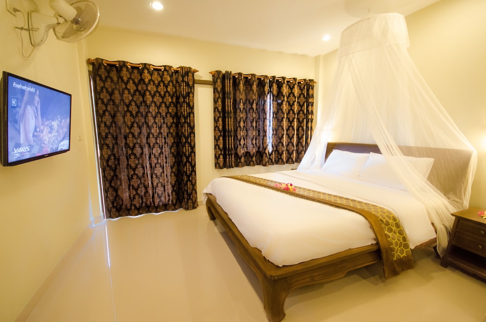 

Milano - Ban Bang Khu - Namphung Phuket Boutique Resort