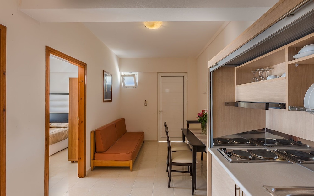 

Roma - Mastichari - Cavo D'oro Hotel