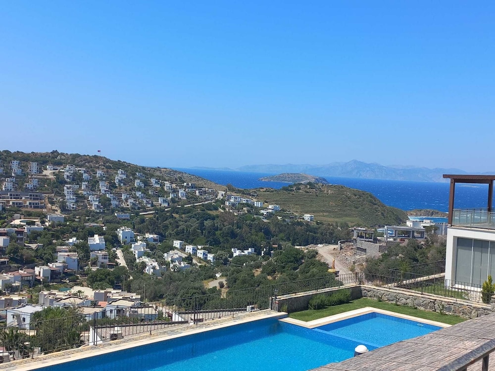 

Roma - Turgutreis - Ibak Sunny Houses