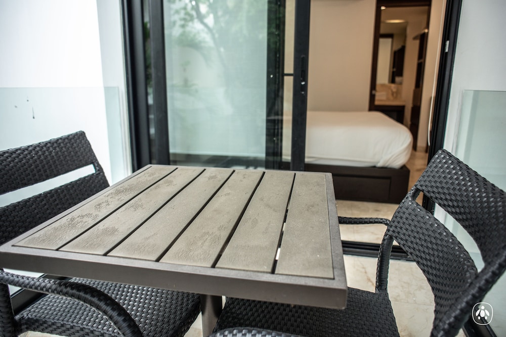 

Milano - Akumal - Anah Suites Tulum by Sunest