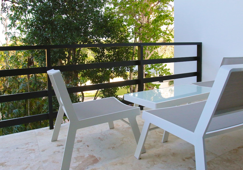 

Milano - Akumal - Anah Suites Tulum by Sunest