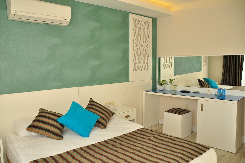 

Venezia - Side - Aura Boutique Hotel