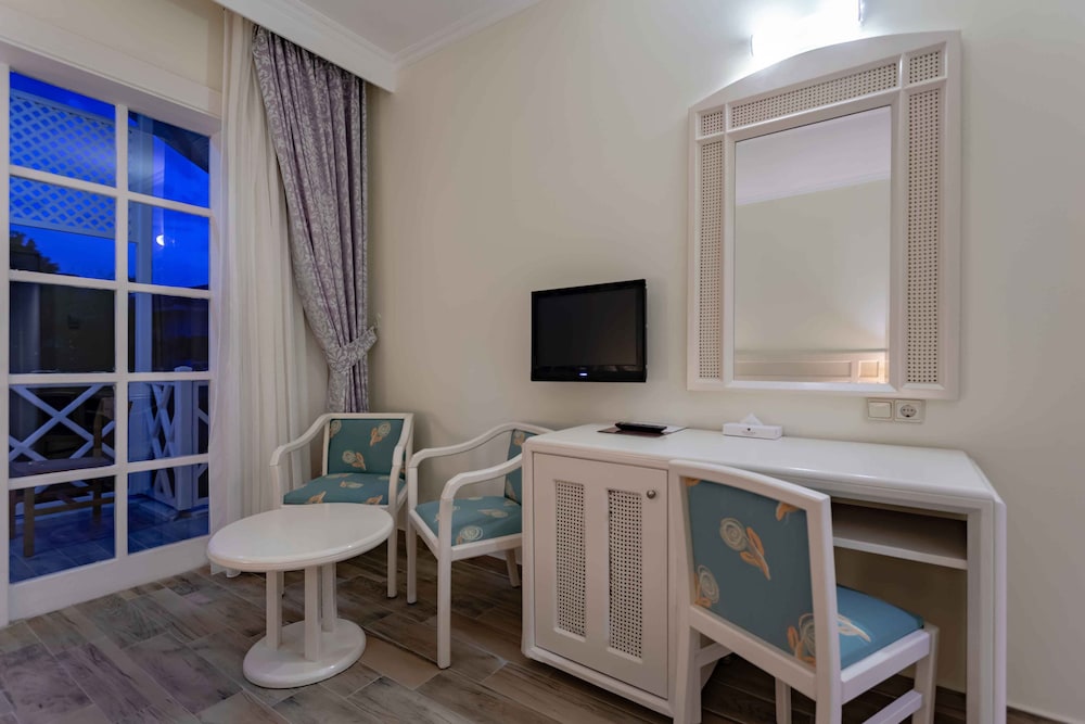 

Napoli - Kizilagac - Euphoria Palm Beach
