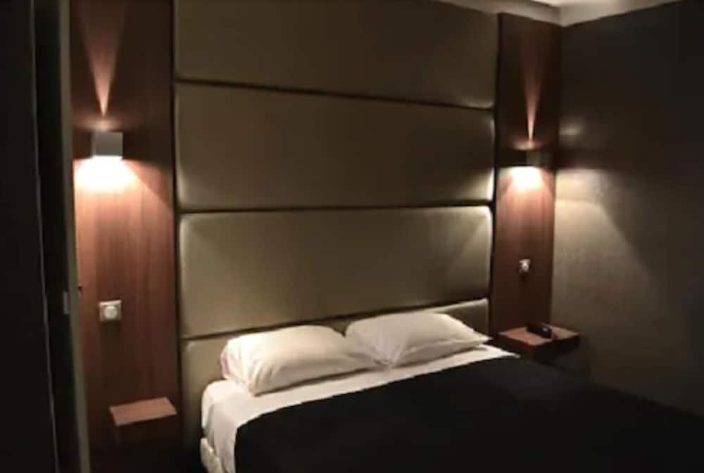 Tropez, Frankreich – Hotel Schtak