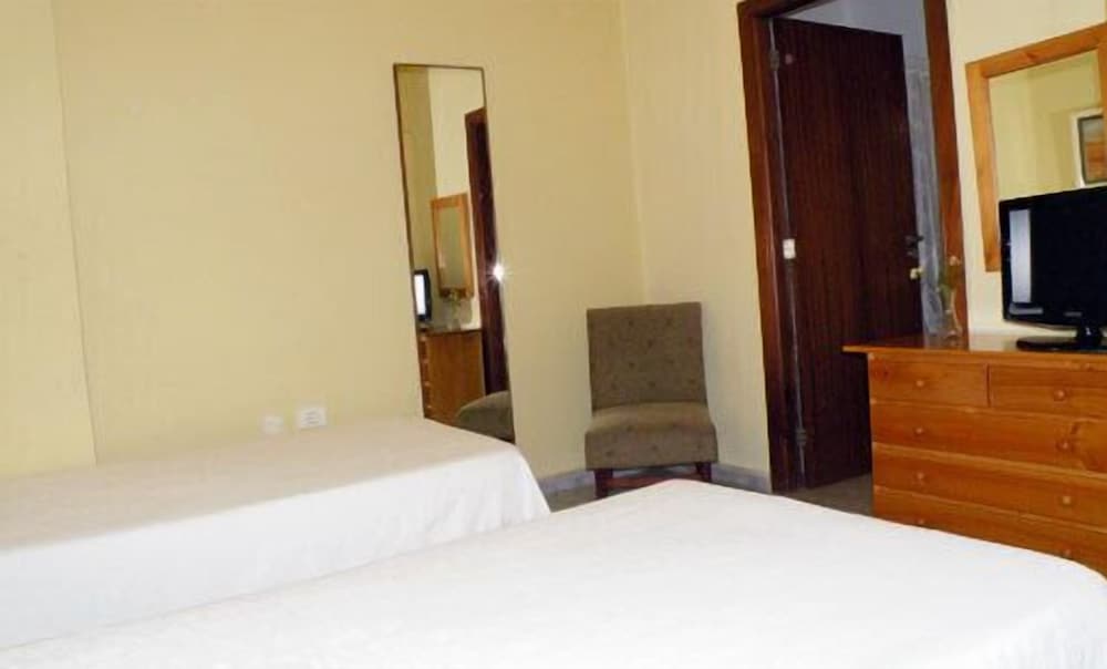 

Brindisi - Santa Cruz de Tenerife - Hotel Tanausu