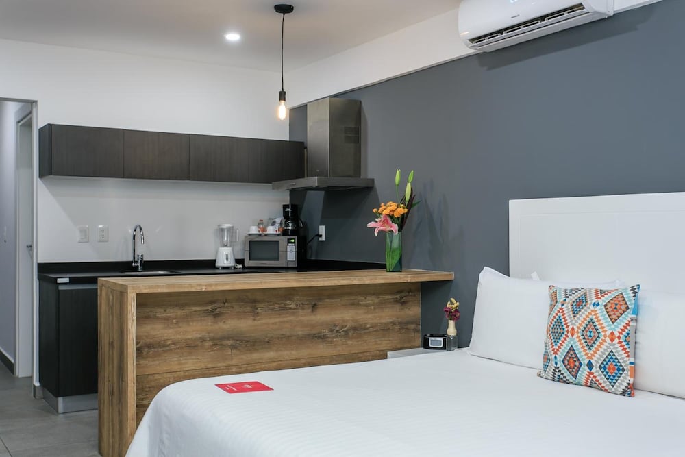 

Napoli - Messico - Riviera Maya, Caraibi - Studio 30 Condhotel by Nah Hotels