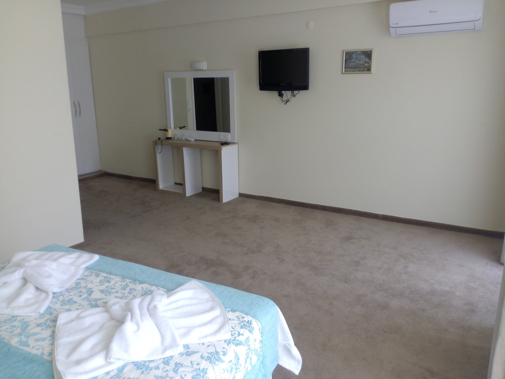 

Milano - Selçuk - Nicea Hotel