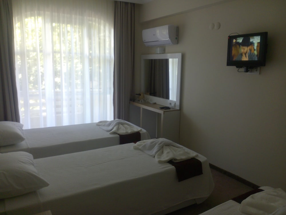 

Bologna - Selçuk - Nicea Hotel