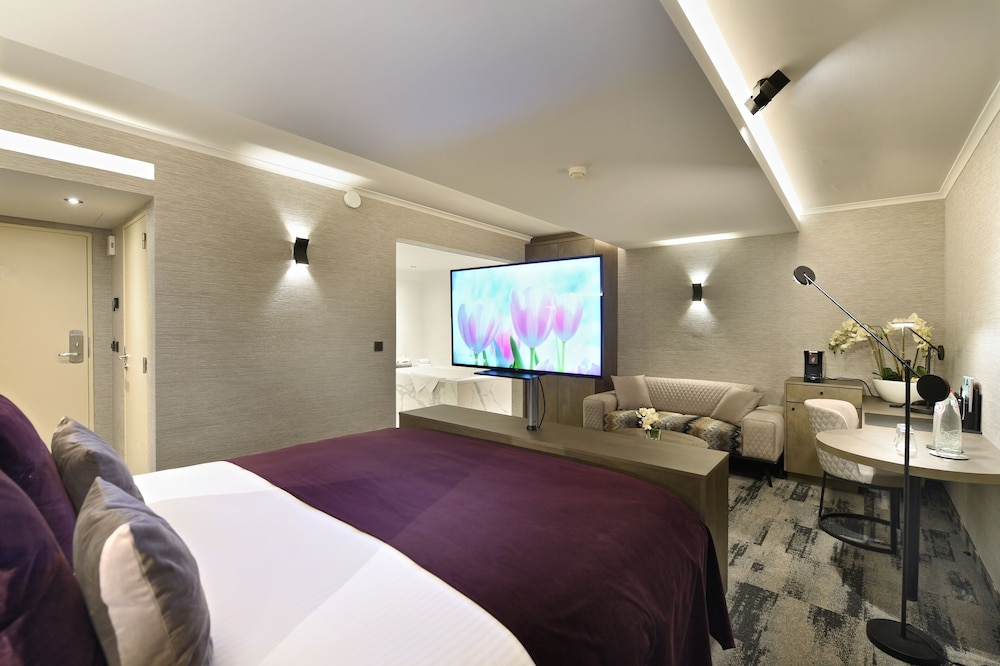 

Torino - Luttre - Van Der Valk Hotel Charleroi Airport