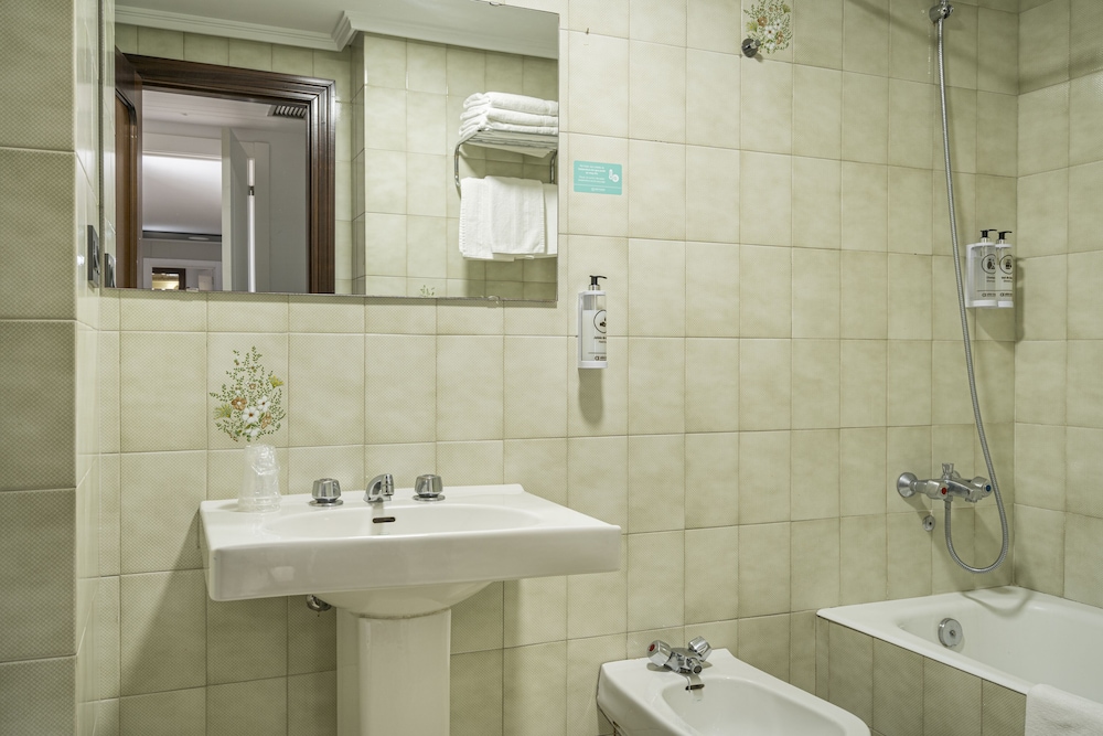 

Roma - Gijon - Hotel Alda Centro Gijón
