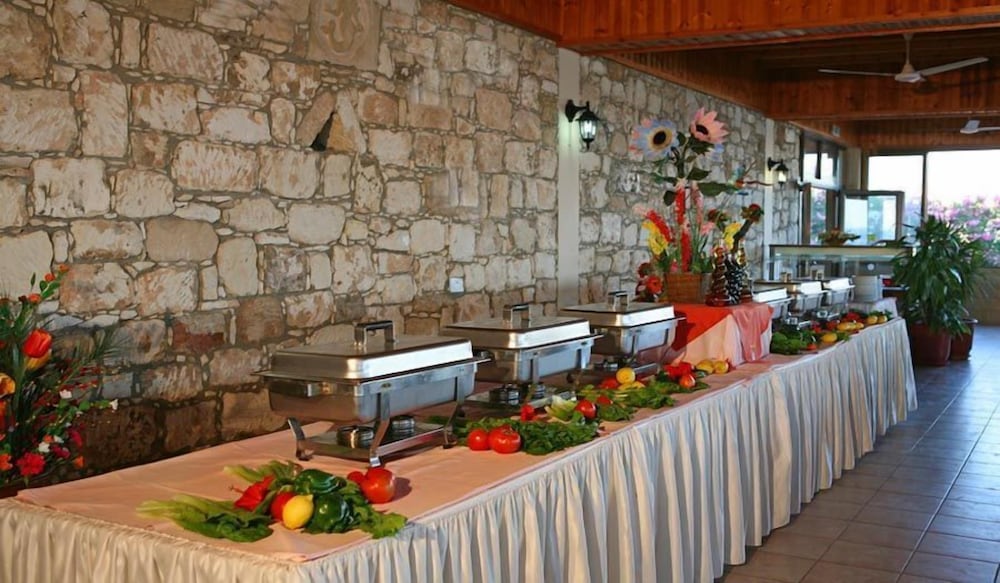 

Milano - Pegeia - Corallia Beach Hotel Apartments