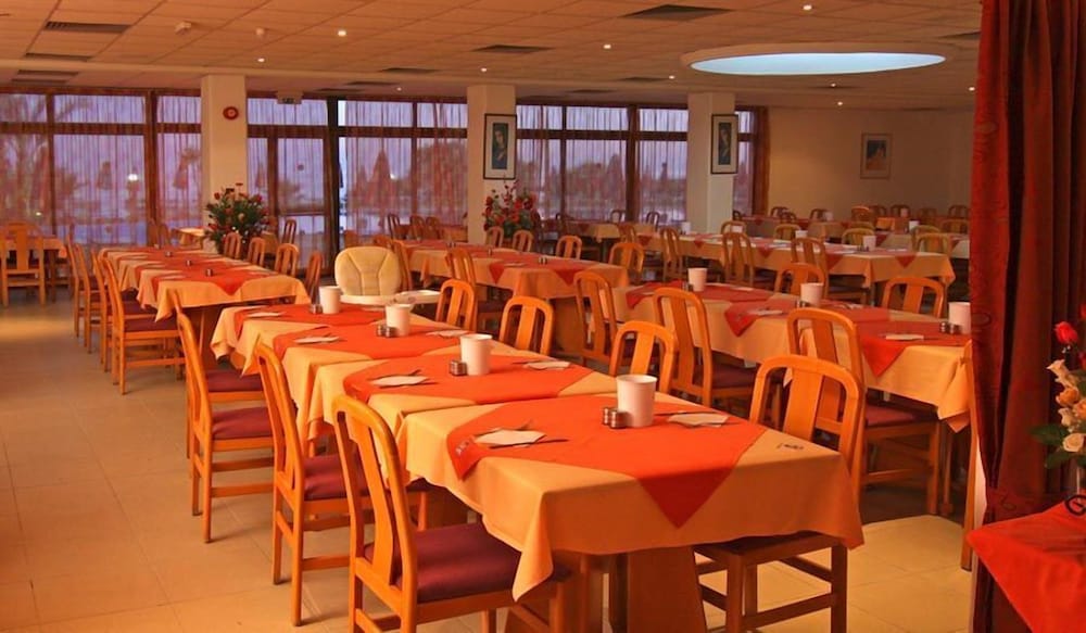 

Bologna - Paphos - Corallia Beach Hotel Apartments