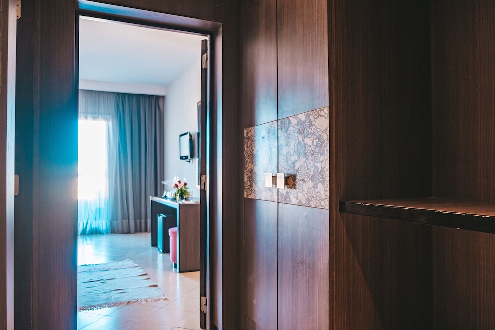

Catania - Monastir - Rosa Beach Thalasso & Spa