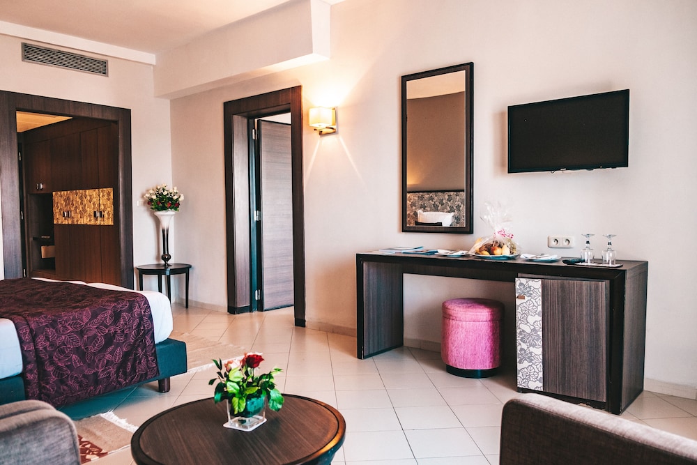 

Catania - Monastir - Rosa Beach Thalasso & Spa