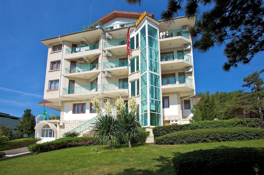 

Verona - Nessebar - Hotel Zora
