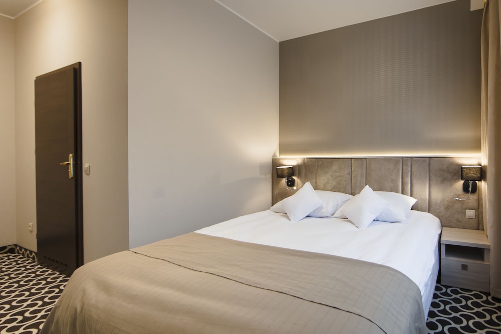 

Bologna - Katowice - Art Hotel's Sosnowiec