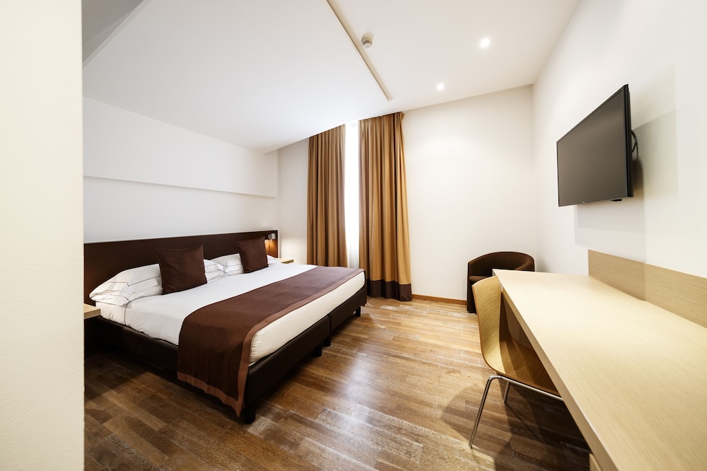 

Palermo - Verona - Airporthotel Verona Congress & Relax
