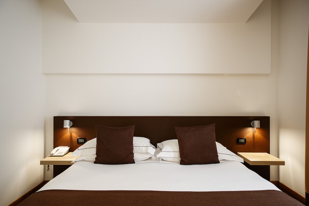 

Genova - Verona - Airporthotel Verona Congress & Relax